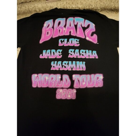 Bratz World Tour 2001 T Shirt Black Dolls Womens/Teens Size Small - Picture 2 of 8